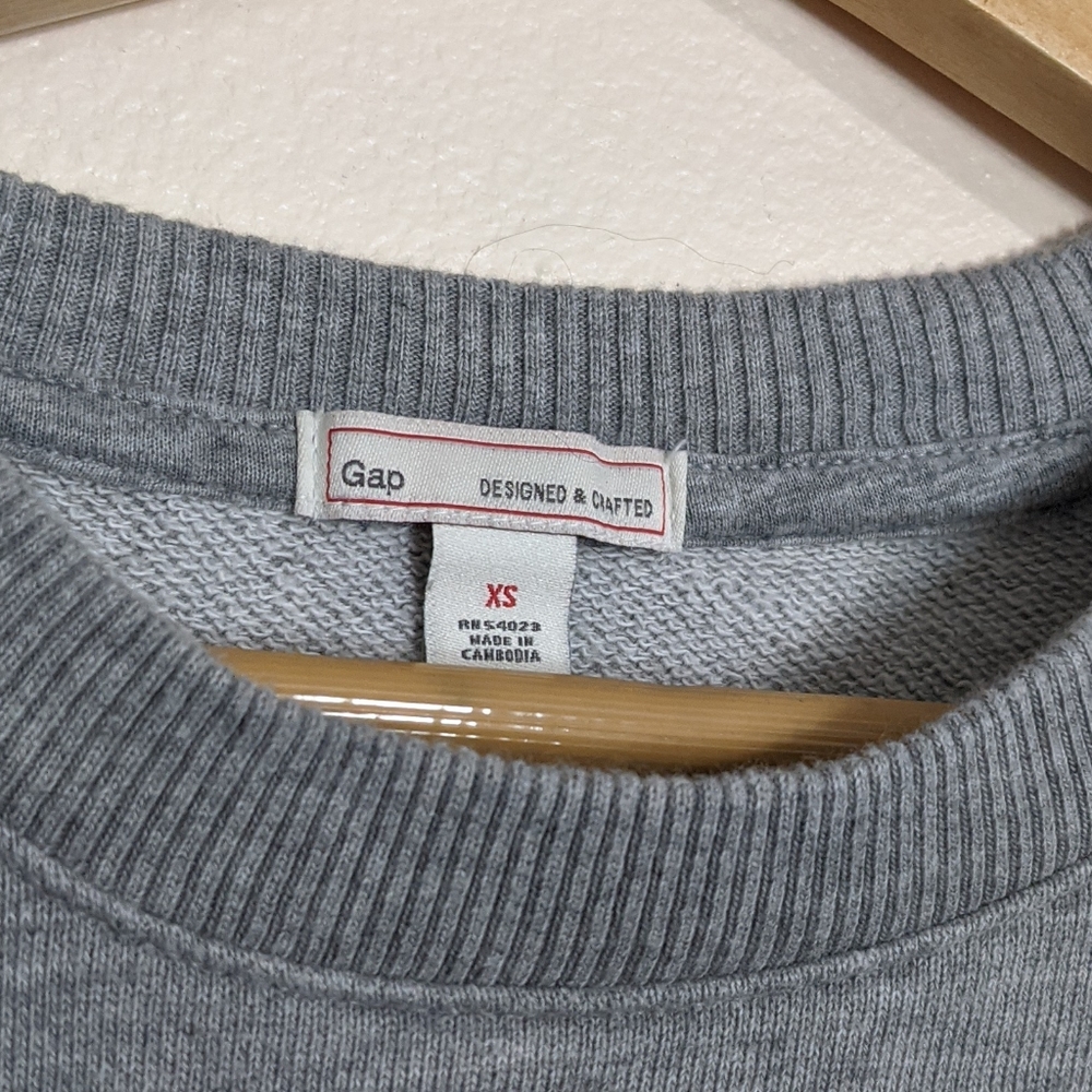 GAP XS Pullover Sweatshirt w/ Silver Details - Picture 6 of 7